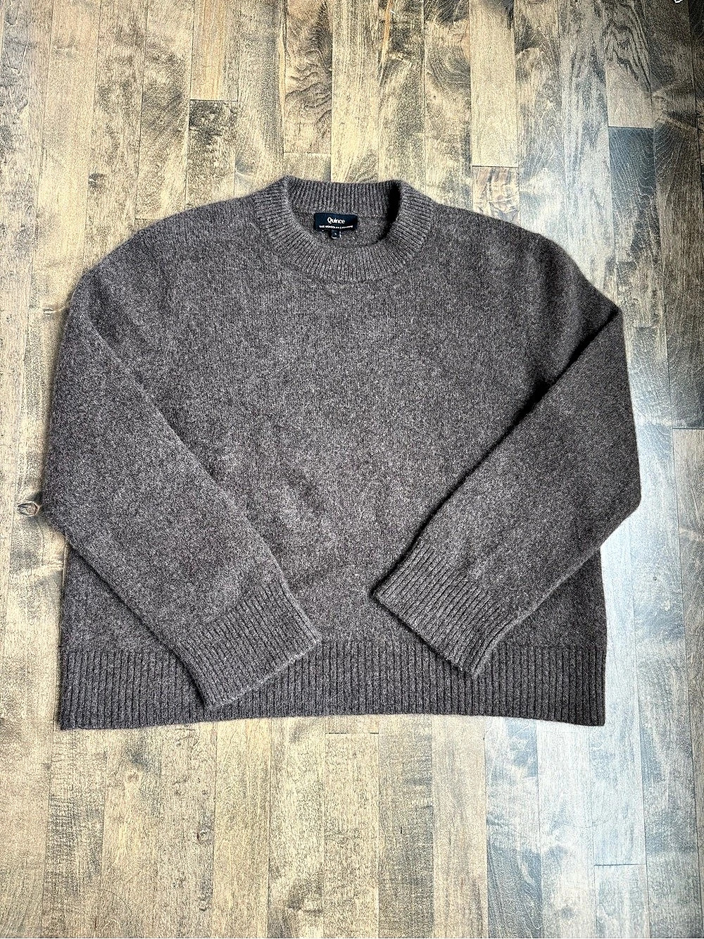Quince Luxe Mongolian Cashmere Crewneck Sweater, Brown, Size Large